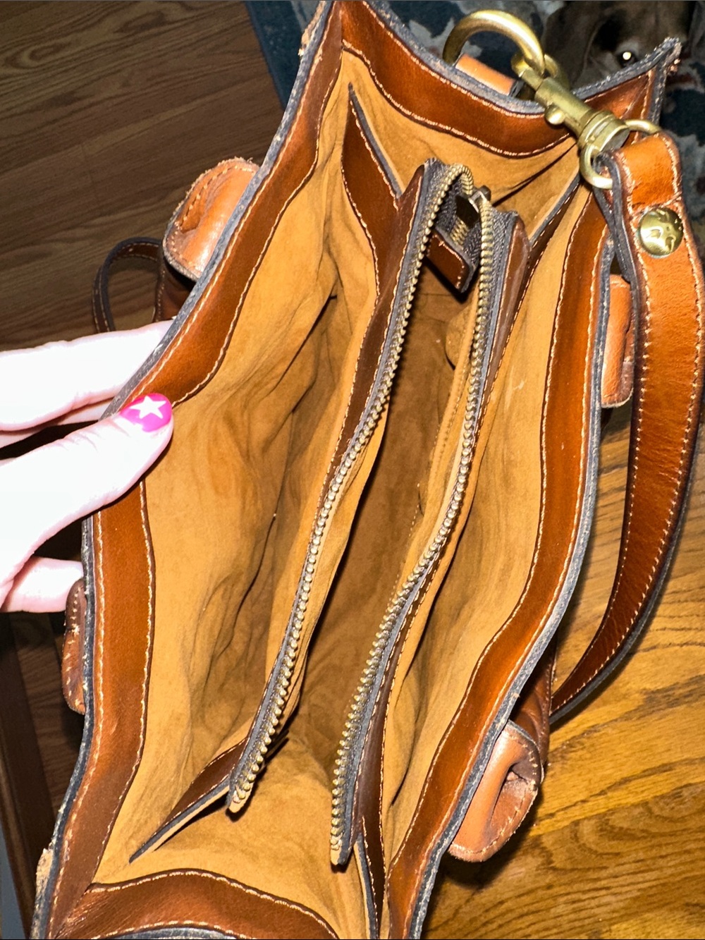 Patricia Nash Leather-Trim Floral Tote Bag - Shoulder or Crossbody Bag - Picture 5 of 6